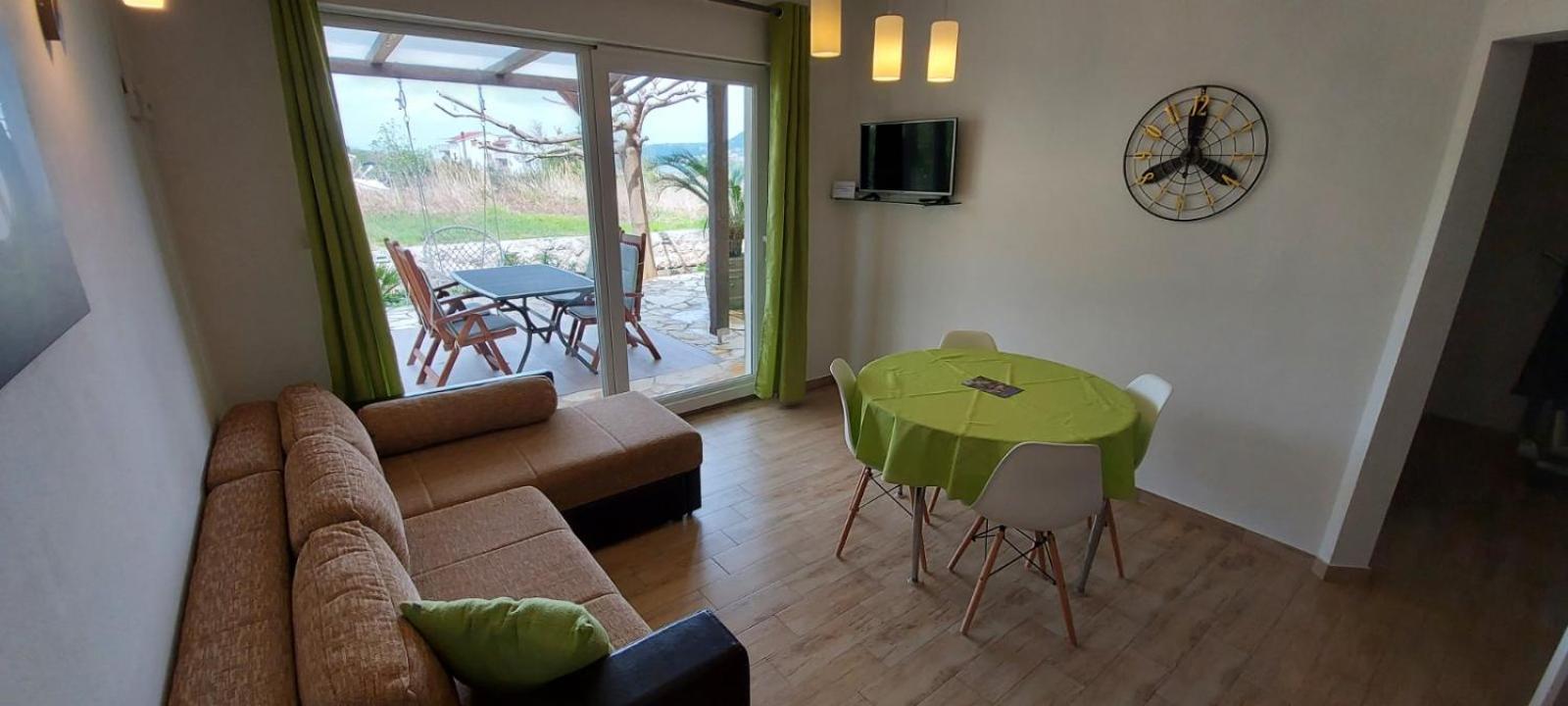 Apartments Batistic Supetarska Draga Exterior photo
